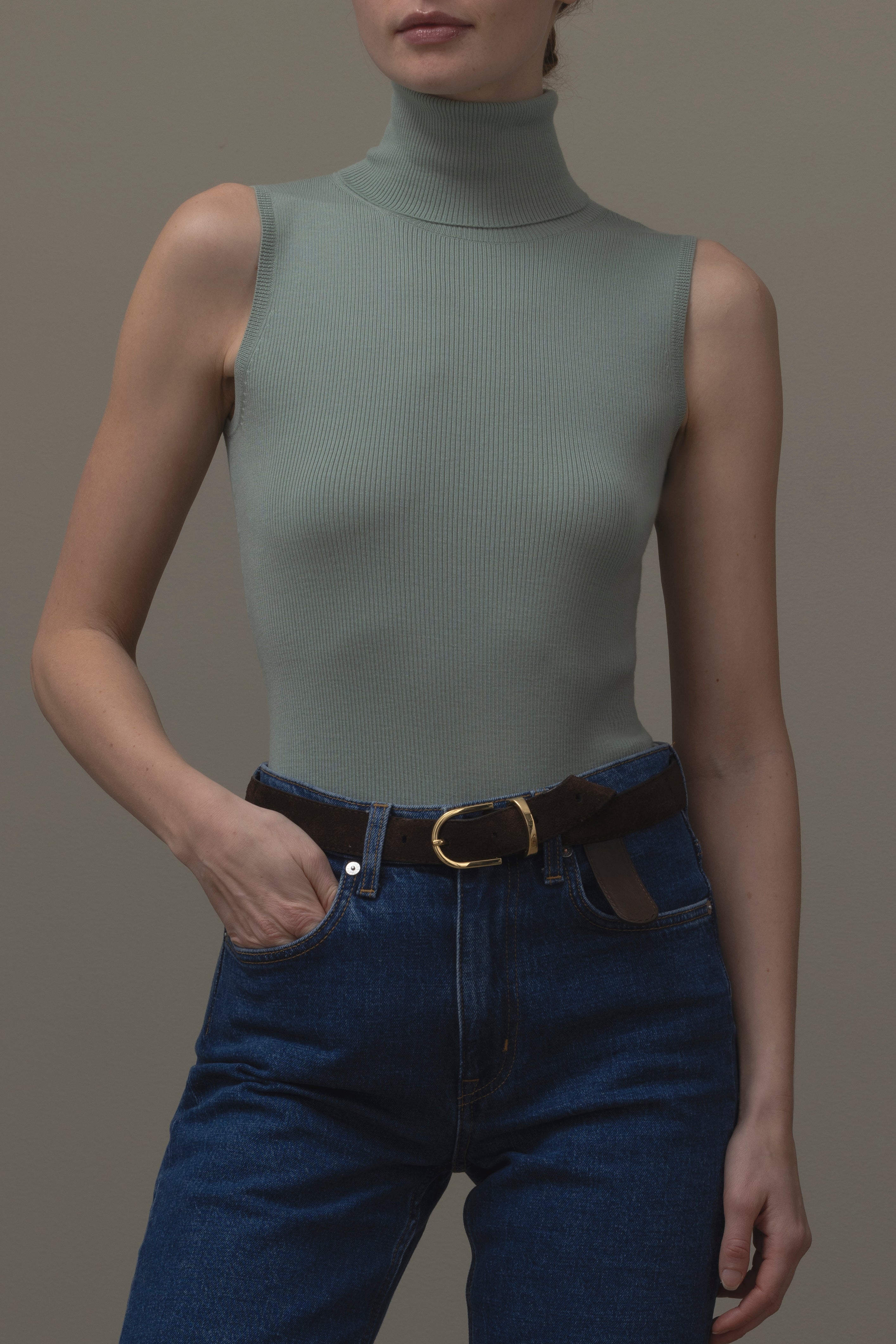turtleneck top 0/1
