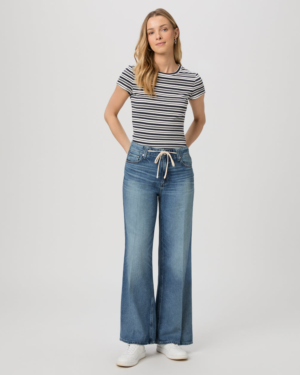 Zoey W/Tie Jean