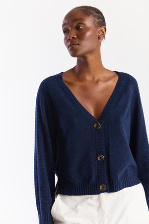 NATALIE DEEP V CARDI