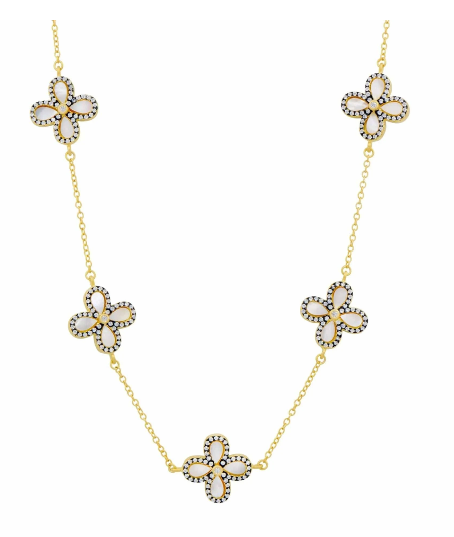 Blossoming Short Necklace