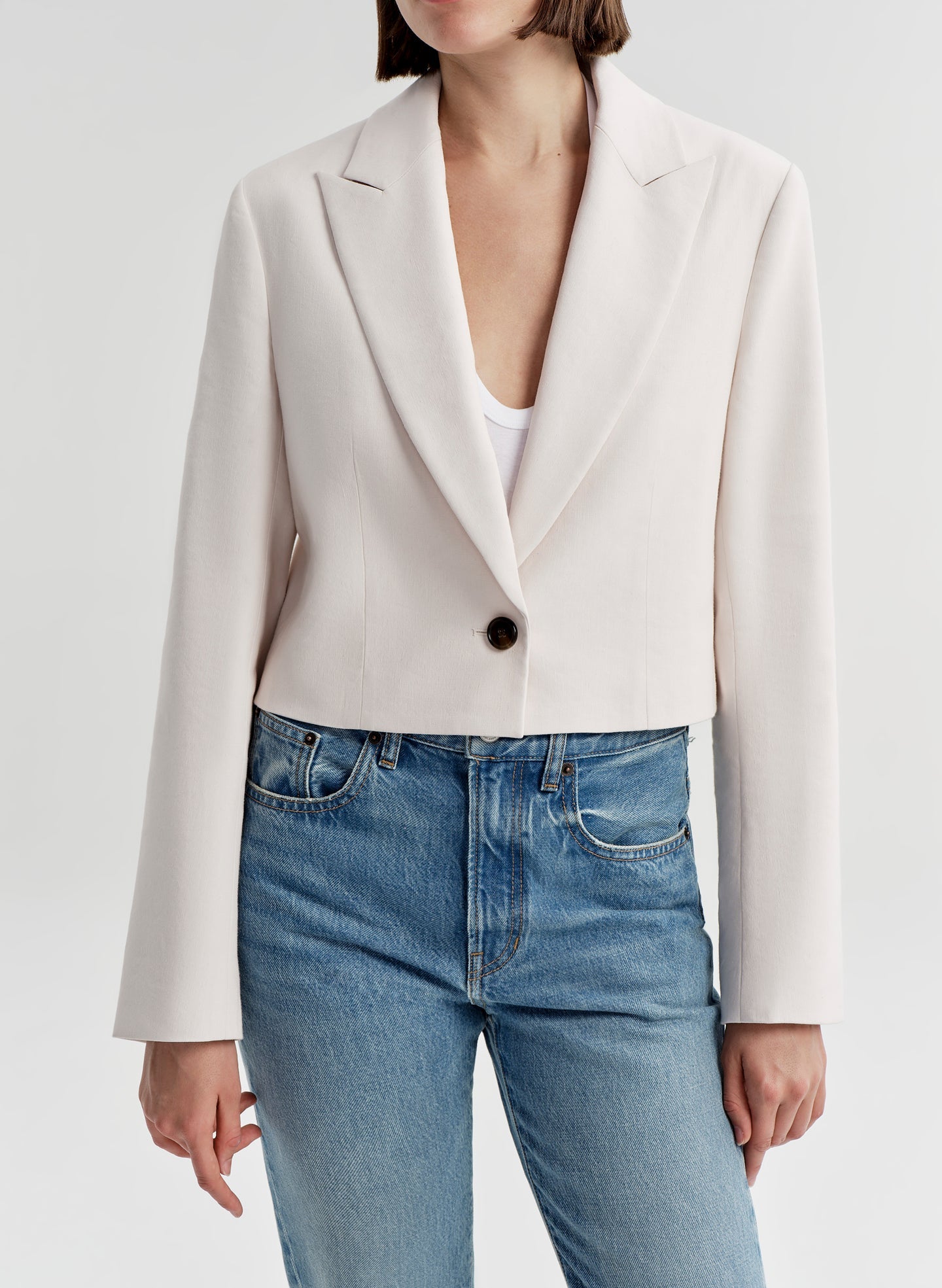 Cam Jacket