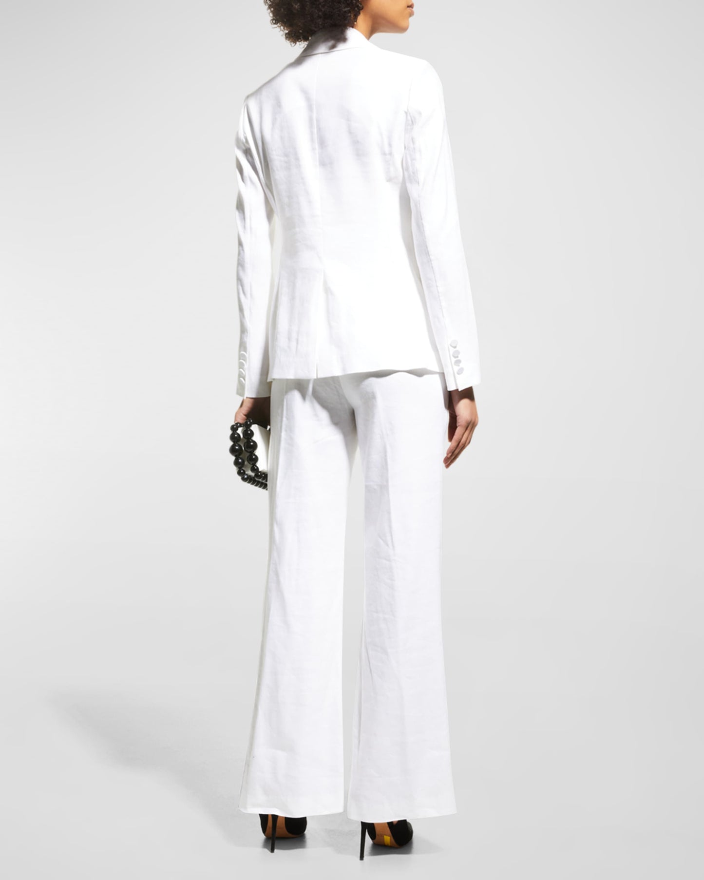 Avery Linen Blazer