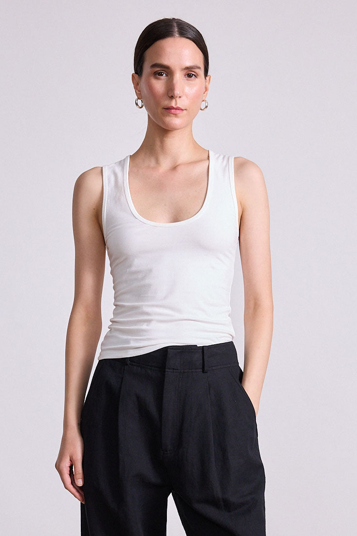 URI LOW-CUT TANK