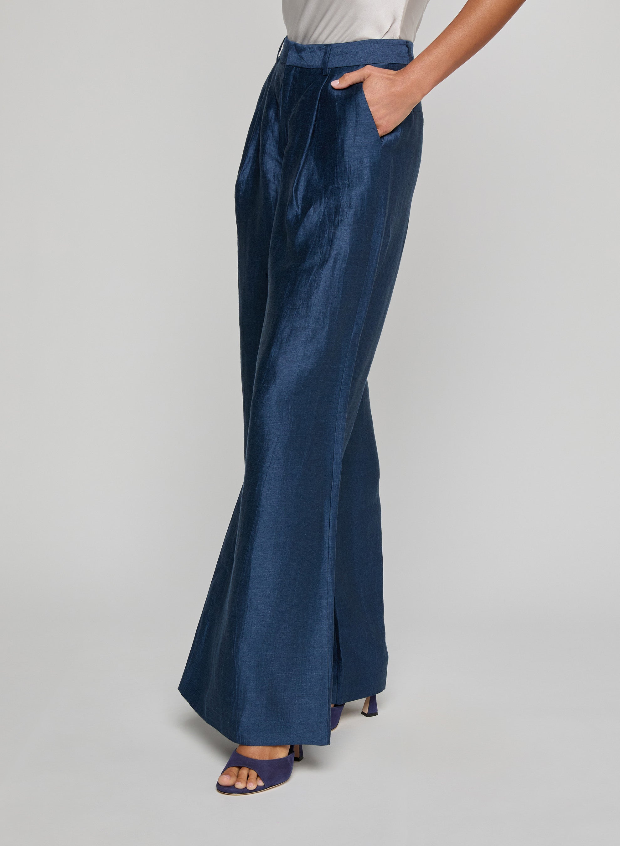 ALLANAH MID RISE TROUSER
