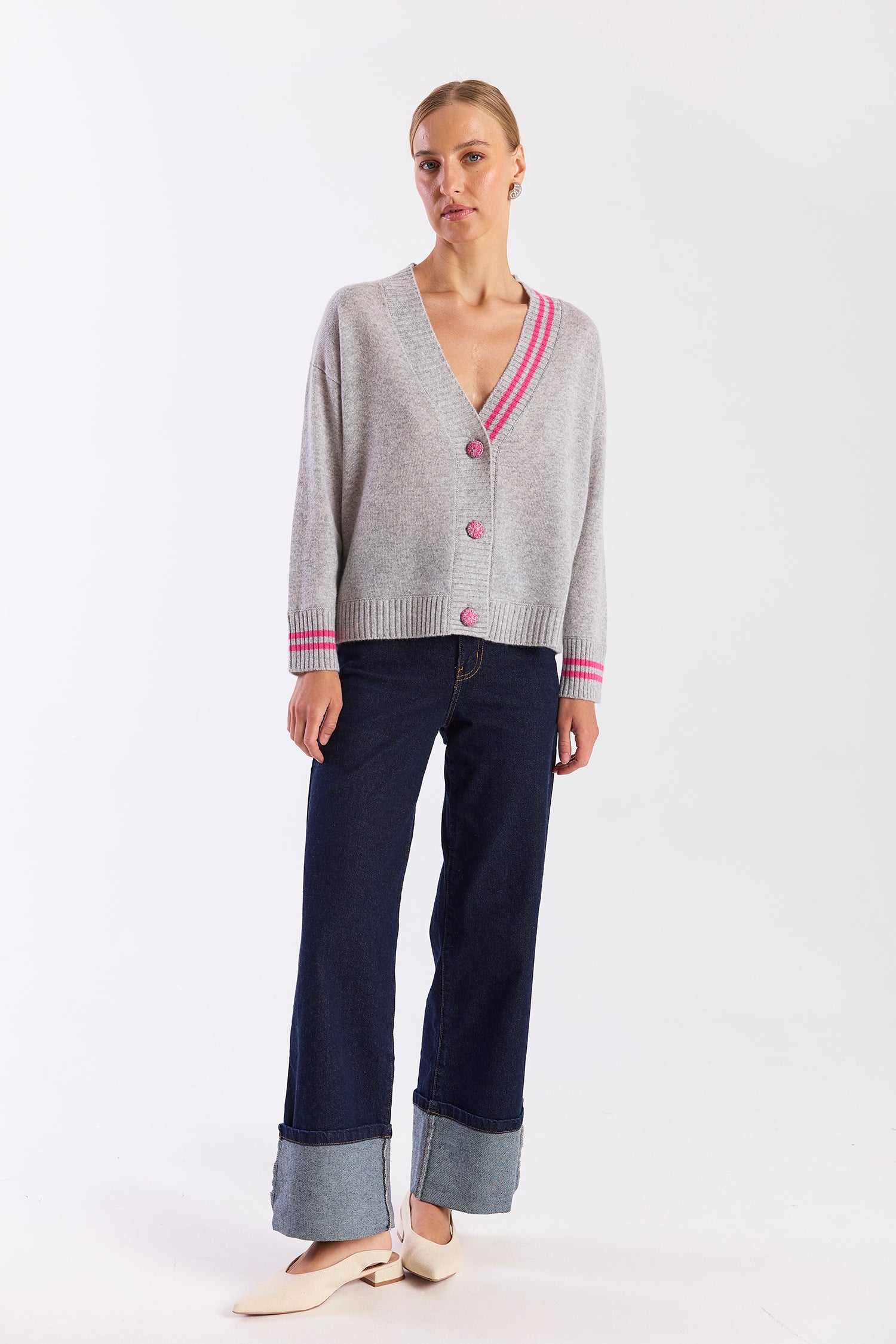 COURTNEY COMFY CARDI