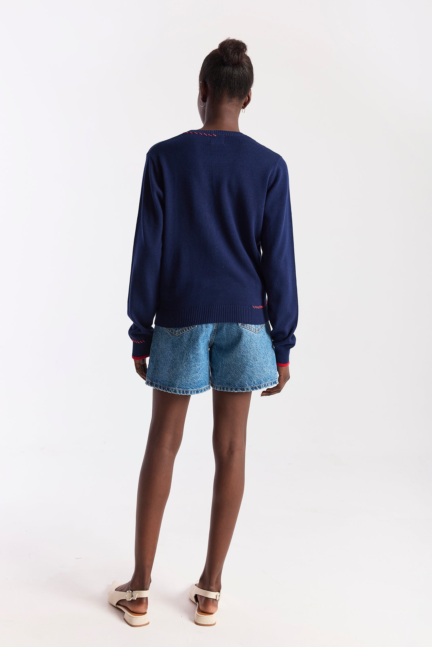 LOVE HEART STITCH CREW