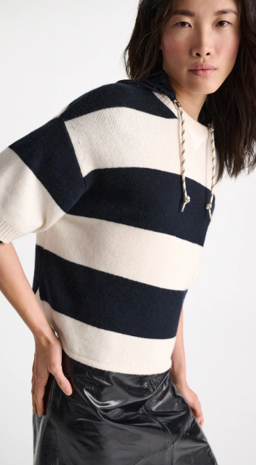 Modern Statements Pullover