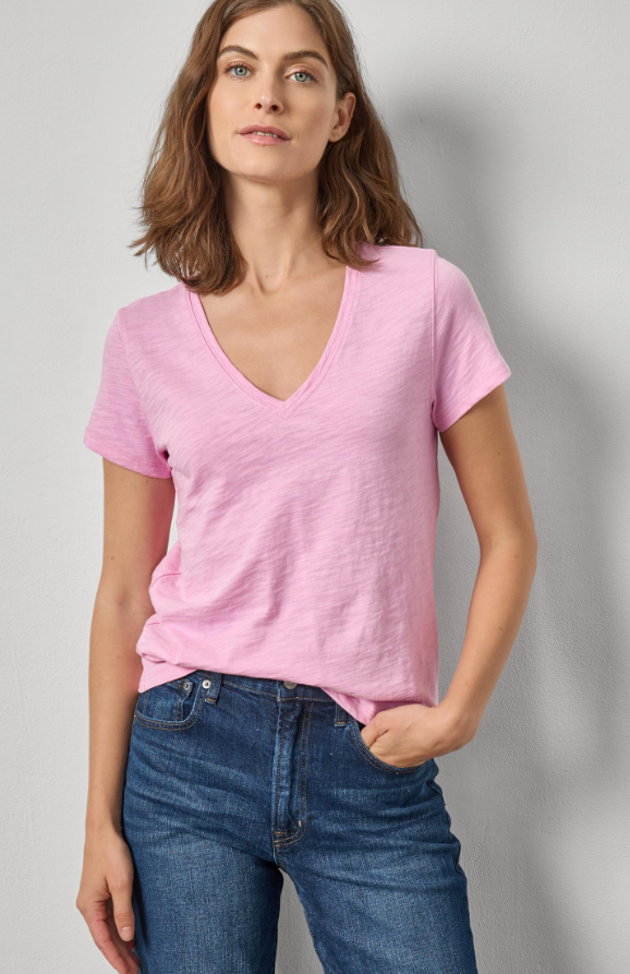 Back Seam V-neck Tee
