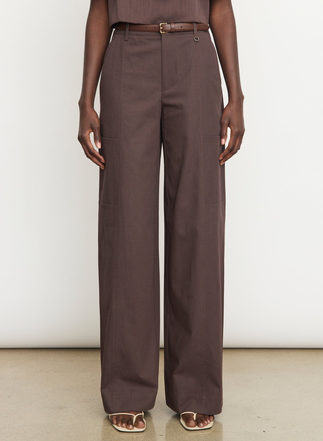 MID WAIST PANELED PANT